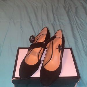Nine West black wedges